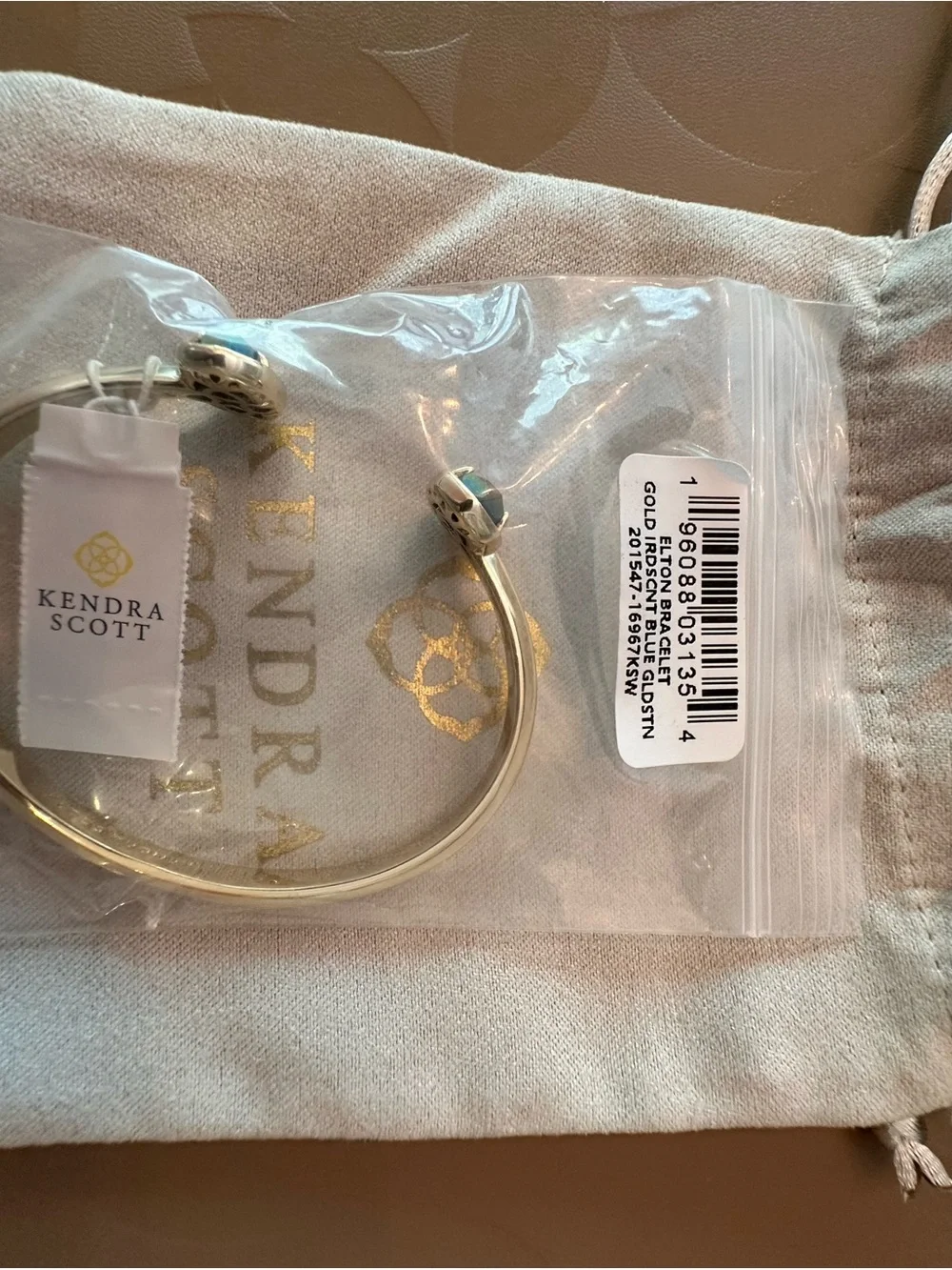 Kendra Scott gold tone